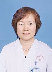 韩培英