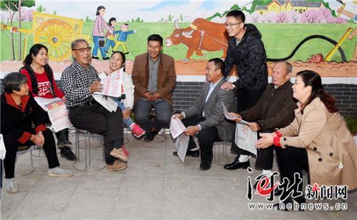 宁晋县：千余名新乡贤宣讲十九大精神