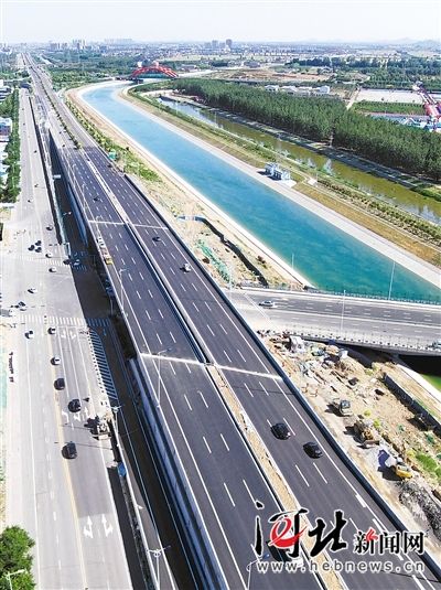 石家庄市裕华路西延西三环跨线桥工程通车